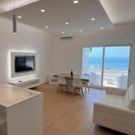 Luxury Apartamento Nettuno